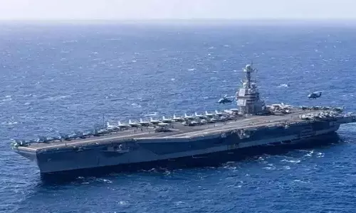 ബെഡ് കത്തിനശിച്ചു, കിടക്കുന്നത് തറയിലും മേശപ്പുറത്തും: യുഎസ്എസ് ജെറാൾഡ് കപ്പലിലെ തീപിടിത്തം നാവികരുടെ കിടപ്പാടം നഷ്ടപ്പെടുത്തിയെന്ന് റിപ്പോർട്ട്