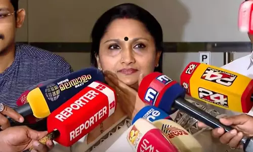 പാർട്ടി പറഞ്ഞതു കൊണ്ടാണ് മുന്നൊരുക്കങ്ങൾ നടത്തിയത്, പോസ്റ്റർ അടിച്ചത്; ദീപ്തി മേരി വര്‍ഗീസ്