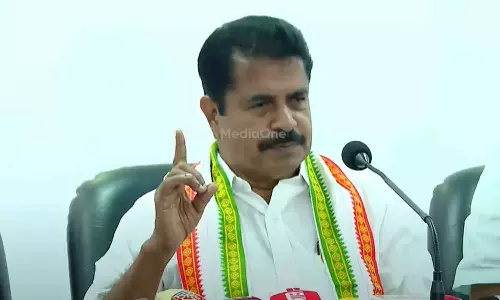 മത്സരത്തിനില്ലെന്ന എഫ്ബി പോസ്റ്റുമായി അടൂർ പ്രകാശ്; സുധാകരന് സീറ്റെന്ന് വാർത്ത വന്നതോടെ പിൻവലിച്ചു