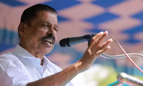 പട പാളയത്തിൽ ആണെന്ന് കോൺ​ഗ്രസിന് ഇപ്പോൾ മനസിലായി,  ഇത് തകർച്ചയുടെ തുടക്കം: എം.വി ​ഗോവിന്ദൻ