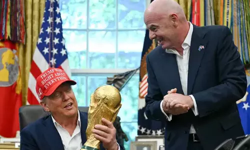 കളം നിറഞ്ഞ് രാഷ്ട്രീയം, ഫിഫ ലോകകപ്പ് നടത്തിപ്പിൽ   ട്രംപിനും യുഎസിനും വെല്ലുവിളികളേറെ