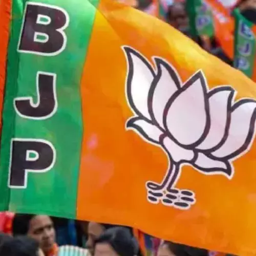 സ്ഥാനാർഥി നിർണയത്തിൽ അമർഷം: കൊൽക്കത്തയിലെ ബിജെപി ആസ്ഥാനത്ത് പ്രവർത്തകരുടെ പ്രതിഷേധം