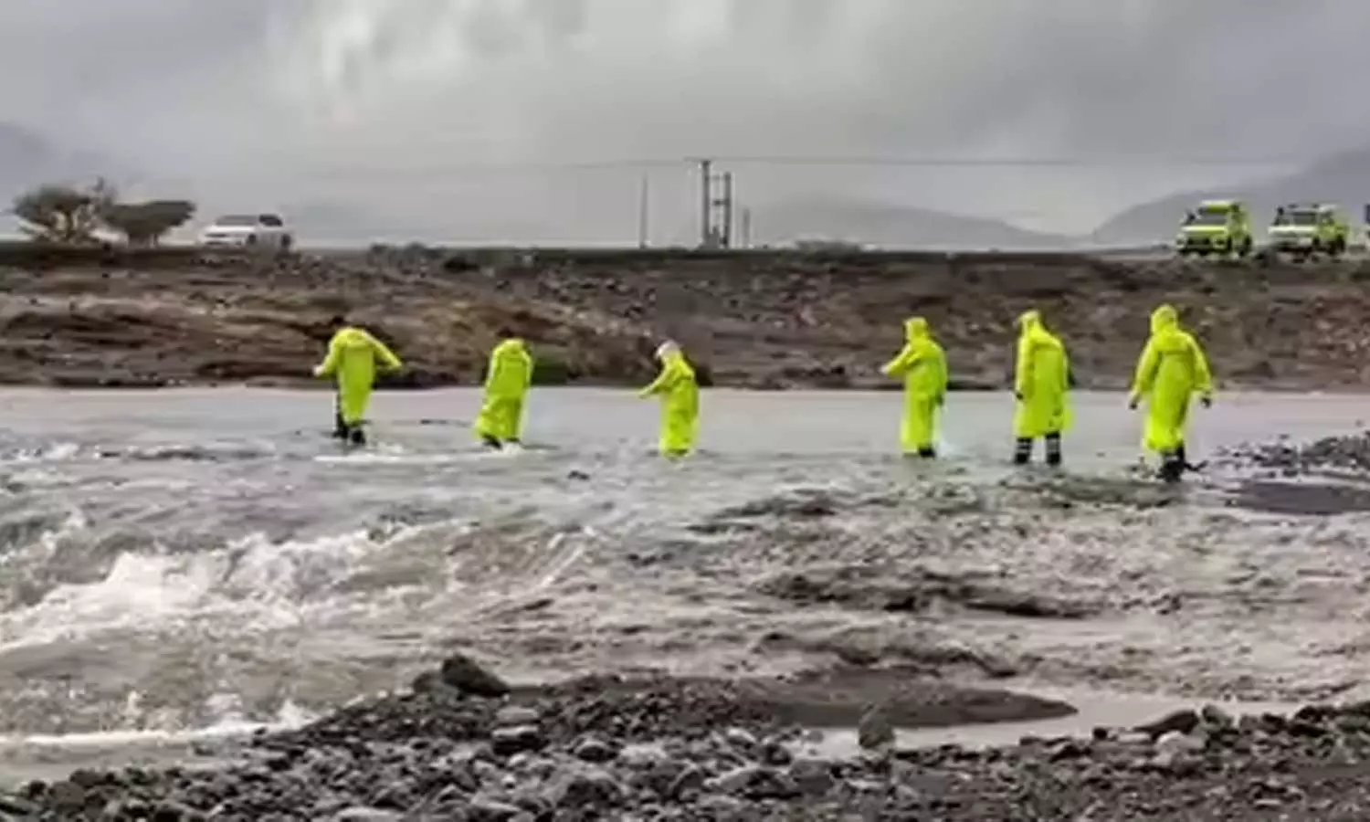 Flash floods in Oman; Death toll including Malayalis rises to five in 24 hours Flash floods in Oman; Death toll including Malayalis rises to five in 24 hours