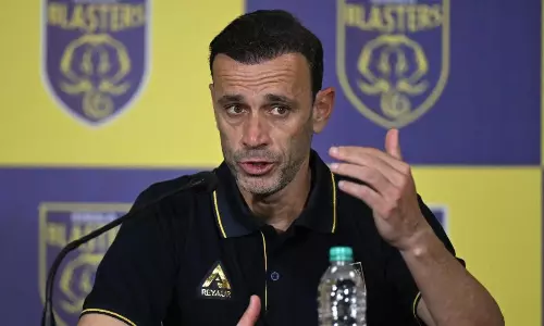 കറ്റാലയെ പുറത്താക്കാൻ ബ്ലാസ്റ്റേഴ്‌സ്; മുൻ ബംഗളുരു എഫ്‌സി പരിശീലകനുമായി ചർച്ചകൾ നടത്തുന്നതായി സൂചന