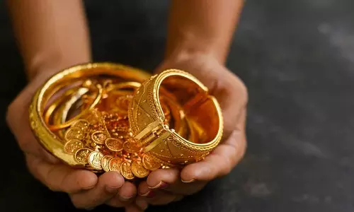 സഹോദരന്‍റെ ഭാര്യയുടെ 13.5 പവൻ സ്വർണം കവർന്ന് അനുജത്തി; വീട് മോടിപിടിപ്പിക്കാന്‍ അഞ്ച് ലക്ഷം രൂപ നല്‍കിയത് അമ്മക്ക്