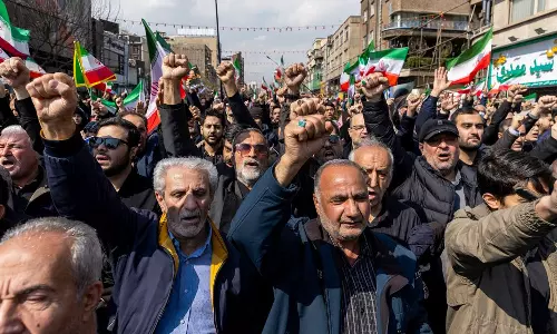 ഇറാൻ യുദ്ധം: യുഎസ്-ഇസ്രായേൽ ആക്രമണത്തിന്റെ 24-ാം ദിവസം സംഭവിക്കുന്നതെന്ത്?