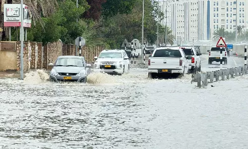 ഒമാനിൽ നാളെയും അതിശക്തമായ മഴയ്ക്ക് സാധ്യത; ജാഗ്രതാ നിർദേശം