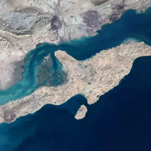 പ്രതിസന്ധികൾക്കിടയിലും ഹോർമുസ് കടന്ന് ഇന്ത്യൻ എൽപിജി ടാങ്കറുകൾ