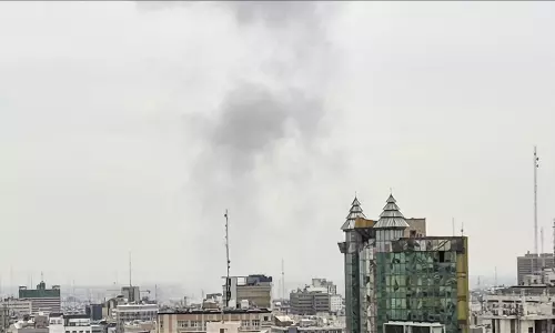 ഇറാനിലെ വൈദ്യുത നിലയങ്ങളിൽ ആക്രമണം; ഖുർറംഷഹ്റിലെ വൈദ്യുത നിലയത്തിന്‍റെ പൈപ്പ്ലൈൻ തകർത്തു