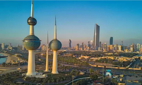 Kuwaits exchange market remains stable despite conflicts