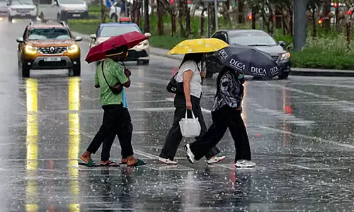 Sarayat season is here; Heavy rain with thunderstorms will continue in the UAE