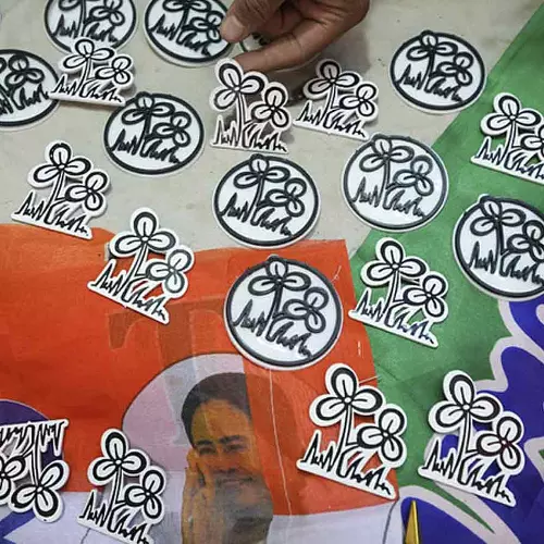 നേതാക്കളുടെ ഉയർത്തെഴുന്നേൽപ്പ് വേദിയോ ? ; ശ്രദ്ധേയമായി ബംഗാളിലെ തെരഞ്ഞെടുപ്പ് പോരാട്ടം