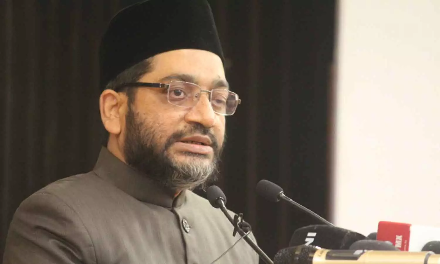 അമീറിന്റെ പേരിൽ പ്രചരിക്കുന്ന വീഡിയോ; വസ്തുത വിശദീകരിച്ച് ജമാഅത്തെ ഇസ്ലാമി അമീറിന്റെ പേരിൽ പ്രചരിക്കുന്ന വീഡിയോ; വസ്തുത വിശദീകരിച്ച് ജമാഅത്തെ ഇസ്ലാമി