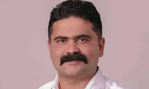 ജോലി വാഗ്ദാനം ചെയ്ത് പീഡിപ്പിച്ചു; പാലക്കാട് നഗരസഭ കോൺഗ്രസ് കൗൺസിലർ പ്രശോഭ് സി. വത്സനെതിരെ പരാതി