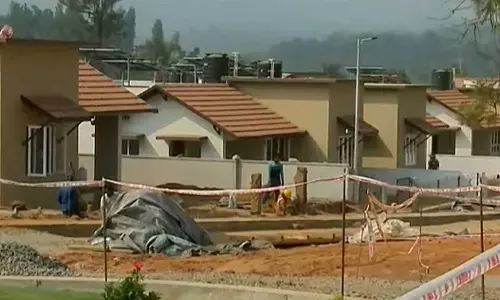 പണികൾ ഇനിയും പൂർത്തിയായില്ല; ഉദ്ഘാടനം കഴിഞ്ഞിട്ടും താമസയോഗ്യമാകാതെ മുണ്ടക്കൈയിലെ സർക്കാർ ടൗൺഷിപ്പ്