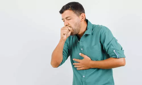 വിട്ടുമാറാത്ത ചുമയും ശബ്ദത്തിൽ മാറ്റവും? അവഗണിക്കരുത് ഈ അഞ്ച് അപായസൂചനകൾ വിട്ടുമാറാത്ത ചുമയും ശബ്ദത്തിൽ മാറ്റവും? അവഗണിക്കരുത് ഈ അഞ്ച് അപായസൂചനകൾ