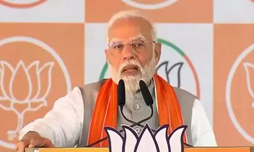 കേരളത്തിൽ ബിജെപി എ ടീം, യുഡിഎഫും എൽഡിഎഫും ആരെയെങ്കിലും ഭയക്കുന്നുണ്ടെങ്കിൽ അത് ബിജെപിയെ മാത്രമാണ്: നരേന്ദ്ര മോദി