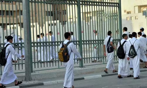 ഖത്തറിൽ സ്കൂളുകൾ വീണ്ടും തുറന്നു