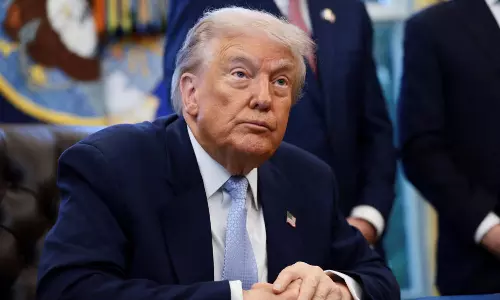 ഉടൻ കരാറിൽ എത്തിയില്ലെങ്കിൽ ഇറാന്റെ വൈദ്യുത നിലയങ്ങളും എണ്ണക്കിണറുകളും ആക്രമിക്കും: ട്രംപ്