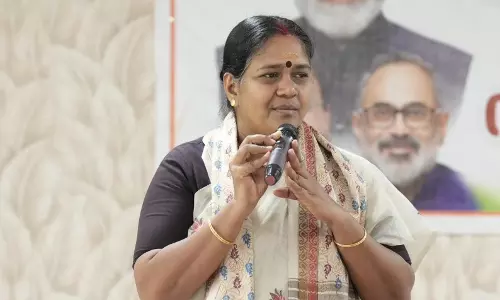 എഫ്‍സിആർഎയെക്കുറിച്ചുള്ള ചോദ്യത്തോട്  ക്ഷുഭിതയായി ശോഭ സുരേന്ദ്രൻ