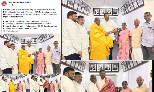 സിപിഎം തമിഴ്നാട് സെക്രട്ടറി ഷൺമുഖത്തെ സന്ദർശിച്ച് എസ്ഡിപിഐ പ്രസിഡൻ്റ്; പങ്കുവെച്ച ചിത്രം നീക്കി സിപിഎം ഒഫീഷ്യൽ പേജ്