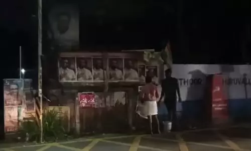 ജി.സുധാകരന്‍റെ പോസ്റ്ററിന് മുകളിൽ എൽഡിഎഫ് സ്ഥാനാർഥി എച്ച്.സലാമിന്‍റെ പോസ്റ്റർ ഒട്ടിച്ചതായി പരാതി