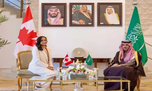 Saudi Foreign Minister meets with Canadian Foreign Minister