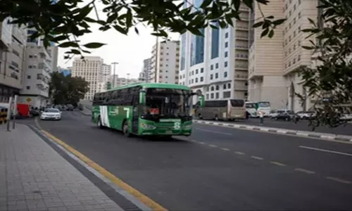 New bus service connecting Kuwait and Saudi borders