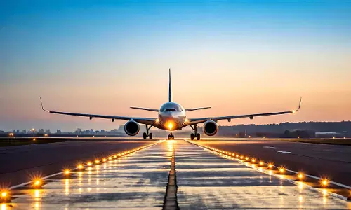 യുദ്ധ സാഹചര്യം മുതലെടുക്കുന്നു; പ്രവാസികളെ കൊള്ളയടിച്ച് വിമാനക്കമ്പനികൾ