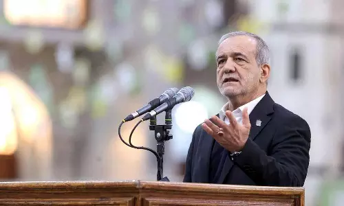 ഞങ്ങൾക്ക് നിങ്ങളോട് ശത്രുതയില്ല: അമേരിക്കൻ ജനതയ്ക്ക്  ഇറാൻ പ്രസിഡന്റിന്റെ കത്ത്