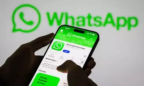 വാട്‌സ്ആപ്പിന്റെ വ്യാജ പതിപ്പിലൂടെ ഉപയോക്താക്കളെ നിരീക്ഷിക്കുന്നു; മുന്നറിയിപ്പുമായി മെറ്റ
