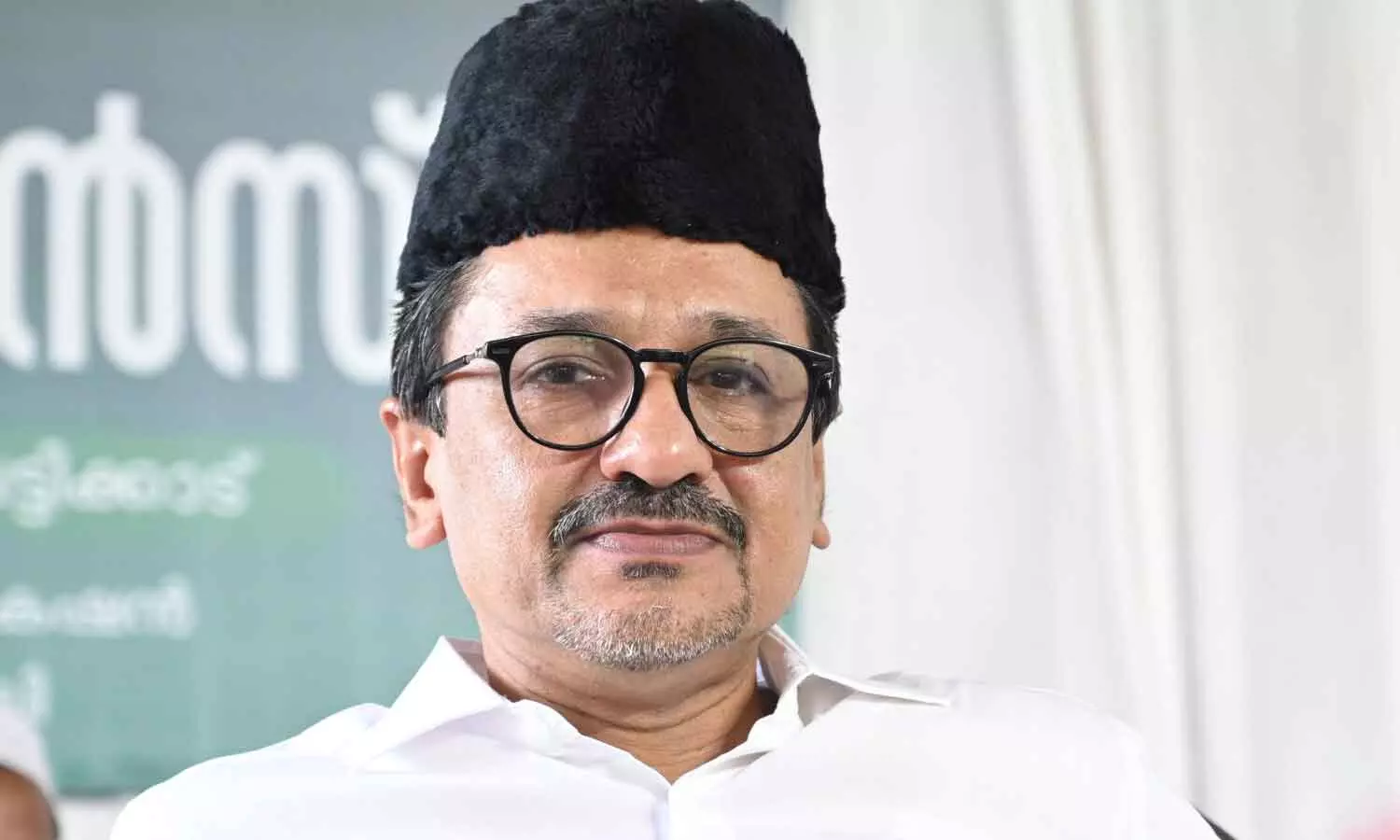 തെരഞ്ഞെടുപ്പ് കഴിഞ്ഞാലും മാറാത്ത ഭിന്നത ഉണ്ടാക്കരുത്; പേരാമ്പ്ര അനൗൺസ്മെന്റ് വിവാദത്തിൽ സാദിഖലി തങ്ങൾ തെരഞ്ഞെടുപ്പ് കഴിഞ്ഞാലും മാറാത്ത ഭിന്നത ഉണ്ടാക്കരുത്; പേരാമ്പ്ര അനൗൺസ്മെന്റ് വിവാദത്തിൽ സാദിഖലി തങ്ങൾ