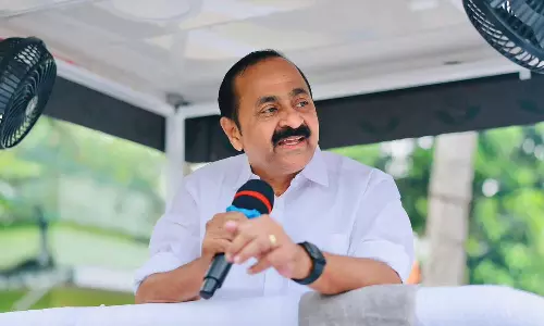 ഫാത്തിമ തഹിലിയക്കെതിരായ വർ​ഗീയ പ്രചാരണം കാഫിർ സ്ക്രീൻഷോട്ടിന് സമാനം, വർ​ഗീയ ധ്രുവീകരണം ഉണ്ടാക്കി ജനവികാരത്തിൽ നിന്നും രക്ഷപ്പെടാമെന്നത് സിപിഎമ്മിന്റെ വ്യാമോഹം: വി.ഡി സതീശൻ