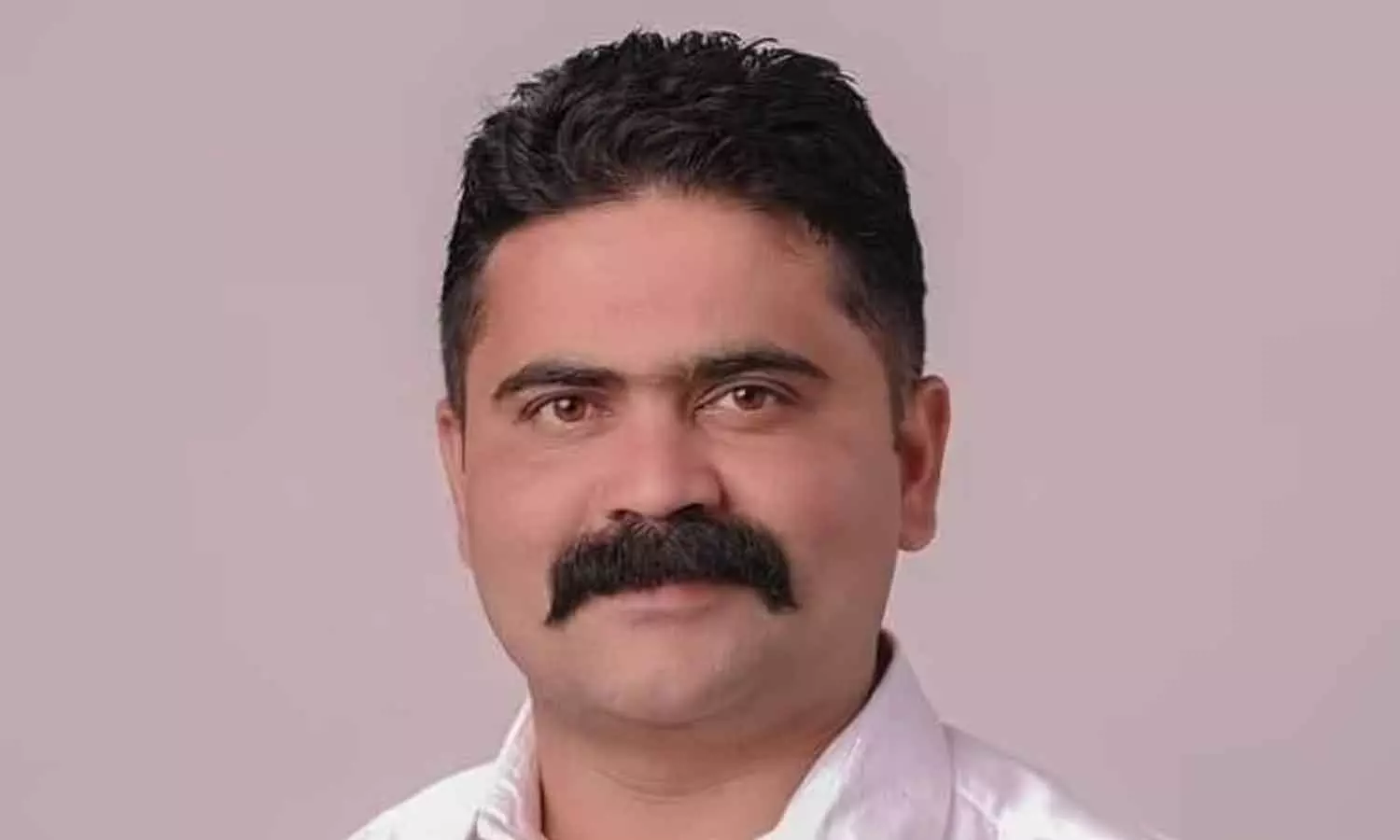 ദലിത് യുവതിക്ക് എതിരായ പീഡനം: കോൺഗ്രസ് കൗൺസിലർ പ്രശോഭിന്റെ മുൻകൂർ ജാമ്യാപേക്ഷ മാറ്റി ദലിത് യുവതിക്ക് എതിരായ പീഡനം: കോൺഗ്രസ് കൗൺസിലർ പ്രശോഭിന്റെ മുൻകൂർ ജാമ്യാപേക്ഷ മാറ്റി