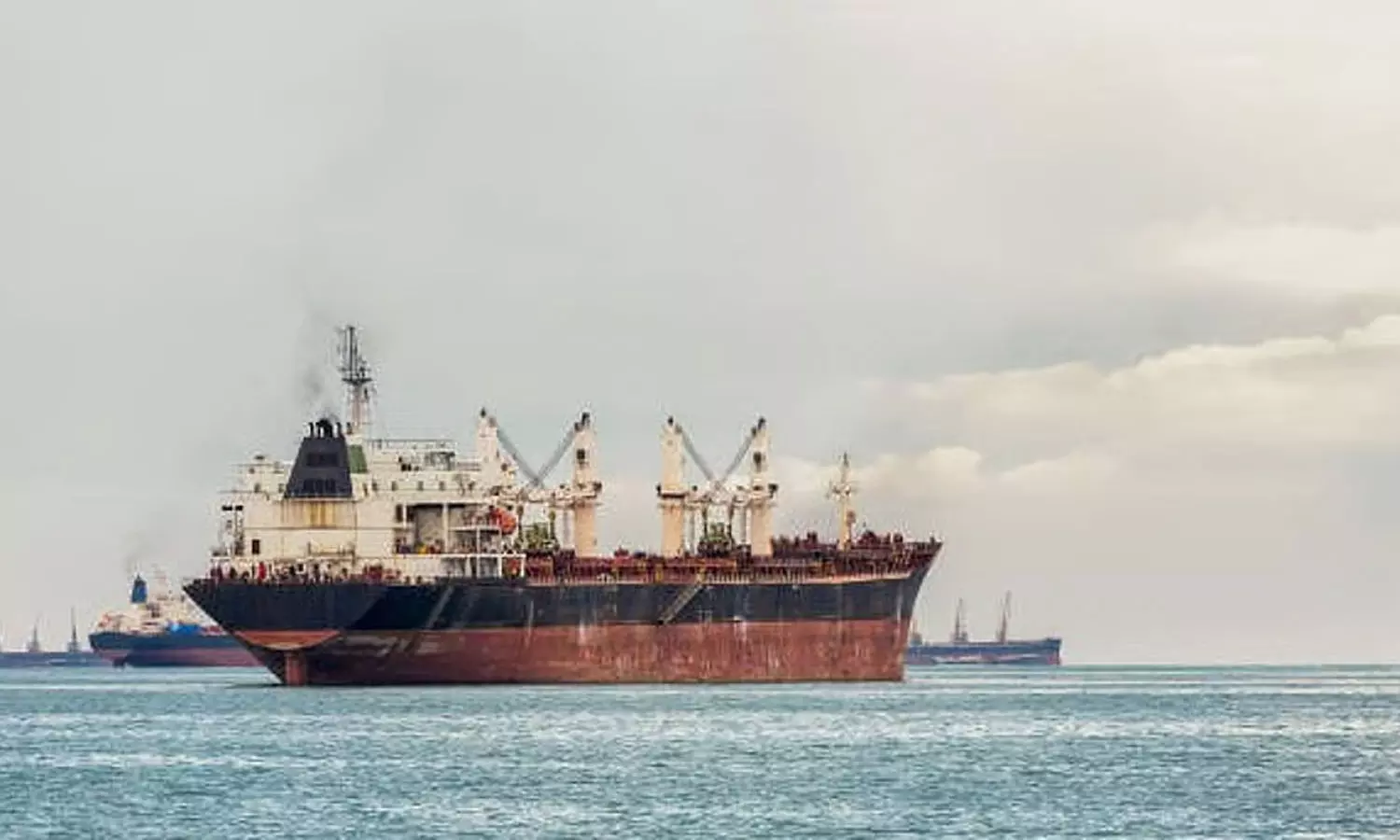 ഇറാനുമായി കുടിശ്ശികയില്ല, ക്രൂഡ് ഓയിൽ വിതരണം സുരക്ഷിതം; വ്യാജ റിപ്പോർട്ടുകൾ തള്ളി പെട്രോളിയം മന്ത്രാലയം