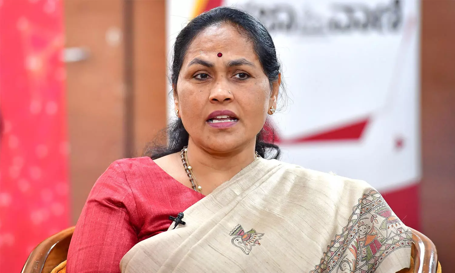 കേരളത്തിൽ ലൗ ജിഹാദ് മാത്രമല്ല, ബിസിനസ് ജിഹാദും ലാൻഡ് ജിഹാദുമുണ്ട്: കേന്ദ്രമന്ത്രി ശോഭ കരന്തലജെ