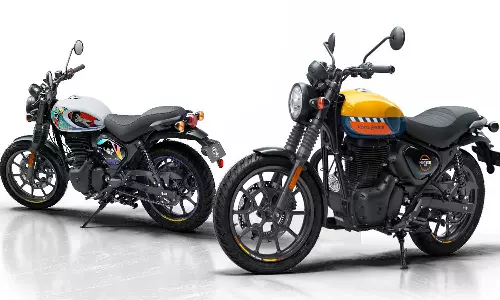 ബേസ് മോഡലില്‍ പ്രീമിയം ഫീച്ചറുമായി ഹണ്ടര്‍ 350; ഒപ്പം തകര്‍പ്പന്‍ നിറങ്ങളും