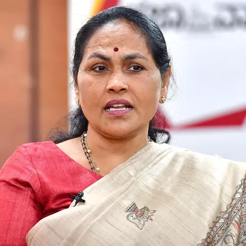 കേരളത്തിൽ ലവ് ജിഹാദ് മാത്രമല്ല, ബിസിനസ് ജിഹാദും ലാൻഡ് ജിഹാദുമുണ്ട്: കേന്ദ്രമന്ത്രി ശോഭ കരന്തലജെ