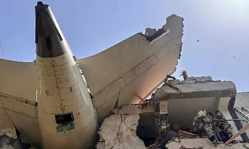 ബ്ലാക്ക് ബോക്സ് വിവരങ്ങളും കോക്ക്പിറ്റ് വോയ്സ് റെക്കോർഡറും ഉടൻ പരസ്യപ്പെടുത്തണം; പ്രധാനമന്ത്രിക്ക് കത്തയച്ച്  അഹമ്മദാബാദ് വിമാനദുരന്തത്തിലെ ഇരകളുടെ കുടുംബങ്ങൾ