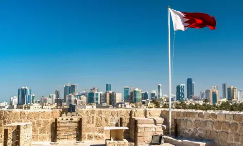 Bahrain: Fire extinguished at a facility with no injuries