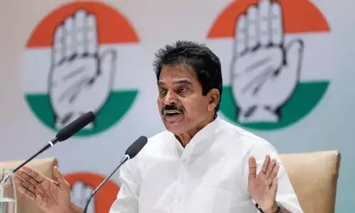 ട്രക്കിങ്ങിനിടെ യുവതിയെ കാണാതായ സംഭവം: കർണാടക മുഖ്യമന്ത്രിയെ ബന്ധപ്പെട്ട് കെ.സി വേണുഗോപാൽ