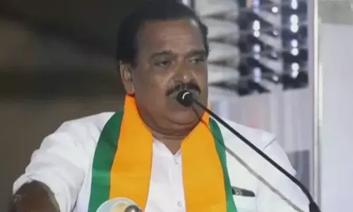 എല്‍ഡിഎഫ് യുഡിഎഫ് സര്‍ക്കാര്‍ വന്നാല്‍ ദേശവിരുദ്ധ സംഘടനകള്‍ അവരെ നിയന്ത്രിക്കും, ഹിന്ദു-ക്രിസ്ത്യന്‍ വീടുകളില്‍ ലവ് ജിഹാദ് നടക്കും; വർഗീയ പ്രസംഗവുമായി പി.കെ കൃഷ്ണദാസ്