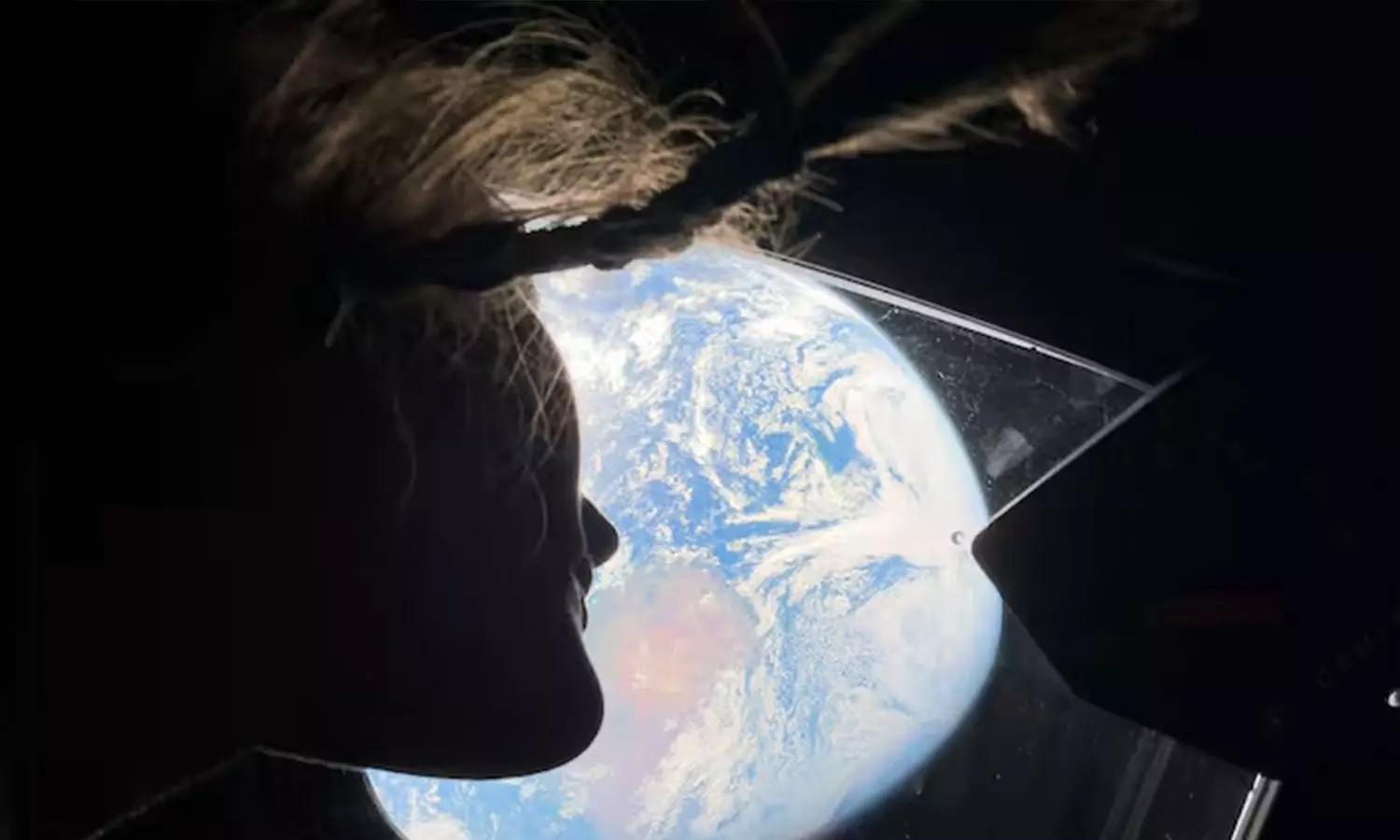 Behind The Moon: Artemis II Went Silent For 40 Minutes Behind The Moon: Artemis II Went Silent For 40 Minutes