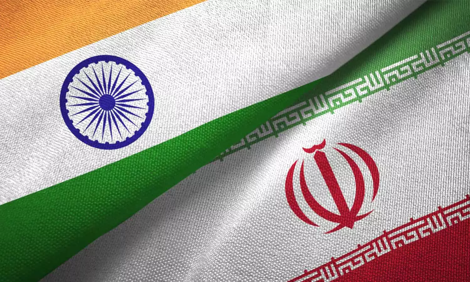 വരുന്ന 48 മണിക്കൂർ സുരക്ഷിതമായ സ്ഥലങ്ങളിൽ തുടരണം: ഇറാനിലെ ഇന്ത്യൻ എംബസിയുടെ മുന്നറിയിപ്പ് വരുന്ന 48 മണിക്കൂർ സുരക്ഷിതമായ സ്ഥലങ്ങളിൽ തുടരണം: ഇറാനിലെ ഇന്ത്യൻ എംബസിയുടെ മുന്നറിയിപ്പ്