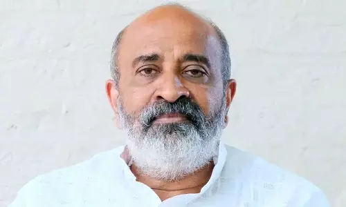 കുഴൽനാടന്റെ വിശ്വാസ്യത നാട്ടുകാർക്കും സുപ്രീംകോടതിക്കും ഒരുപോലെ അറിയാം, എട്ട് കൊല്ലം ആരോപണം അട വെച്ചിരിക്കുകയായിരുന്നോ:  മാത്യു ടി. തോമസ്
