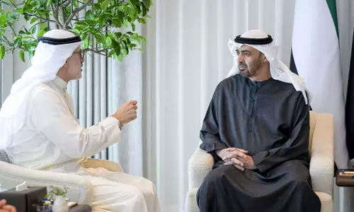 പശ്ചിമേഷ്യൻ സംഘർഷം; കുവൈത്ത് വിദേശകാര്യ മന്ത്രിയുമായി കൂടിക്കാഴ്ച നടത്തി യുഎഇ പ്രസിഡന്റ്