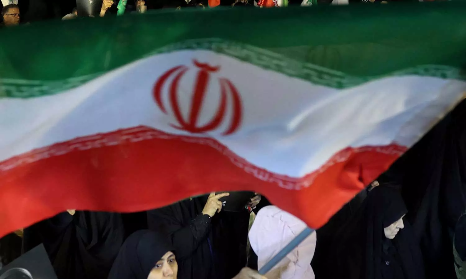 ഗൾഫ് മേഖലയിലെ യുഎസ് സാന്നിധ്യം പിൻവലിക്കണം,ഹോർമുസിന് മേൽ സാമ്പത്തിക നിയന്ത്രണം; ഇറാന് മുന്നോട്ട് വെച്ചത് പത്തിന ഉപാധികള് ഗൾഫ് മേഖലയിലെ യുഎസ് സാന്നിധ്യം പിൻവലിക്കണം,ഹോർമുസിന് മേൽ സാമ്പത്തിക നിയന്ത്രണം; ഇറാന് മുന്നോട്ട് വെച്ചത് പത്തിന ഉപാധികള്