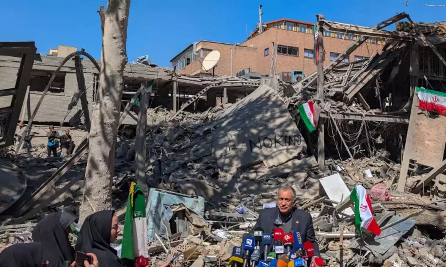 ശത്രു ലക്ഷ്യം വെച്ചത് ഇറാൻ്റെ എ.ഐ ഗവേഷണ കേന്ദ്രങ്ങൾ; യുഎസ്-ഇസ്രായേൽ ആക്രമണത്തിനെതിരെ ഷെരീഫ് സർവകലാശാല ശത്രു ലക്ഷ്യം വെച്ചത് ഇറാൻ്റെ എ.ഐ ഗവേഷണ കേന്ദ്രങ്ങൾ; യുഎസ്-ഇസ്രായേൽ ആക്രമണത്തിനെതിരെ ഷെരീഫ് സർവകലാശാല