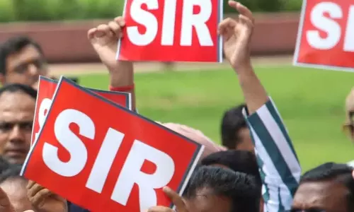 എസ്ഐആർ; ബംഗാളിൽ അന്തിമ വോട്ടർപട്ടികയിൽ നിന്ന് പുറത്തായത് 90 ലക്ഷത്തിലേറെ വോട്ടർമാർ എസ്ഐആർ; ബംഗാളിൽ അന്തിമ വോട്ടർപട്ടികയിൽ നിന്ന് പുറത്തായത് 90 ലക്ഷത്തിലേറെ വോട്ടർമാർ