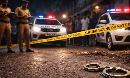 വീട്ടില്‍ മരണാനന്തര ചടങ്ങുകള്‍ നടത്തുന്നത് കണ്ട് അയല്‍വാസികള്‍ക്ക് തോന്നിയ സംശയം; പുറത്ത് വന്നത് ദത്തുപുത്രിയായ 13കാരിയുടെ ഞെട്ടിക്കുന്ന കൊലപാതകം